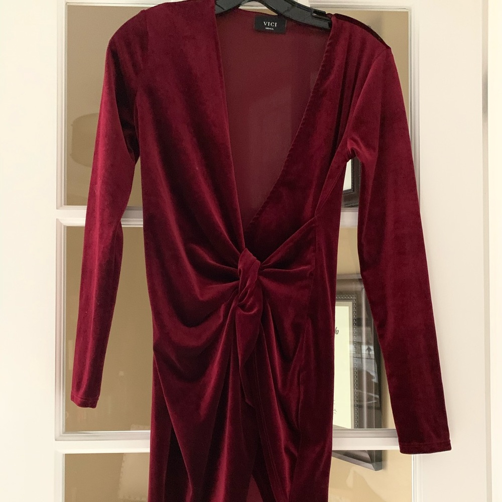 Vici maroon velvet dress